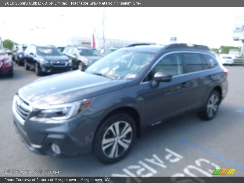 Magnetite Gray Metallic / Titanium Gray 2018 Subaru Outback 3.6R Limited