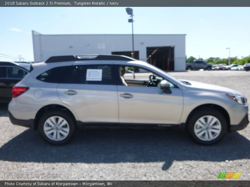 Tungsten Metallic / Ivory 2018 Subaru Outback 2.5i Premium