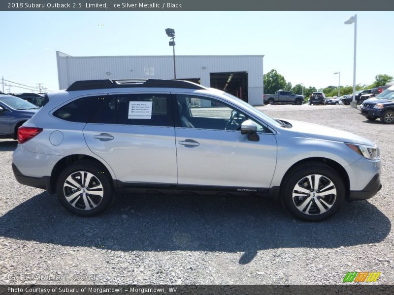 Ice Silver Metallic / Black 2018 Subaru Outback 2.5i Limited