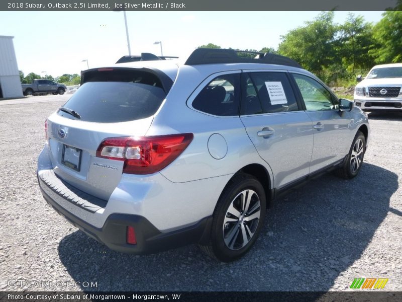 Ice Silver Metallic / Black 2018 Subaru Outback 2.5i Limited