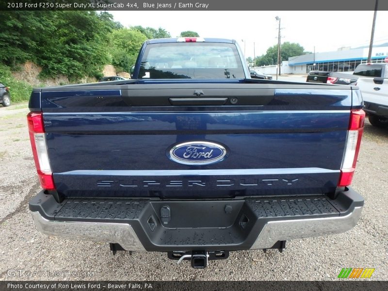 Blue Jeans / Earth Gray 2018 Ford F250 Super Duty XL SuperCab 4x4