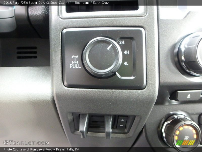 Blue Jeans / Earth Gray 2018 Ford F250 Super Duty XL SuperCab 4x4