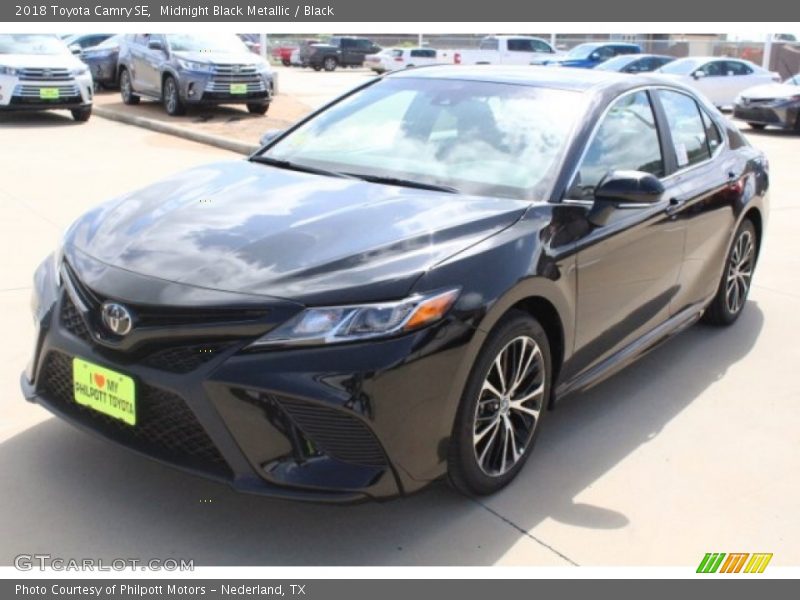 Midnight Black Metallic / Black 2018 Toyota Camry SE