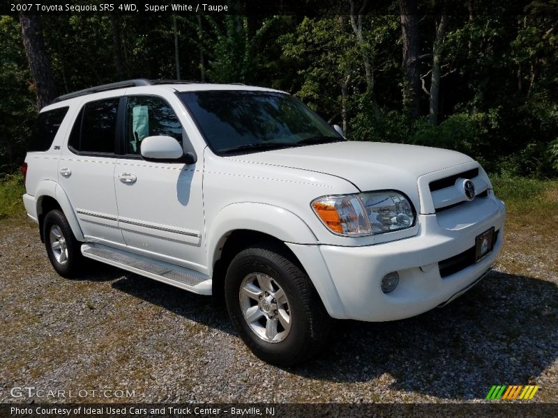 Super White / Taupe 2007 Toyota Sequoia SR5 4WD