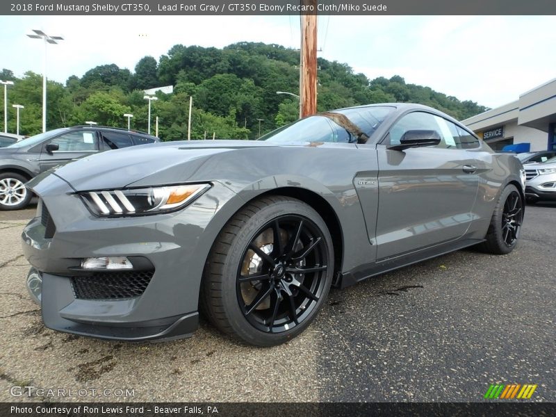 Front 3/4 View of 2018 Mustang Shelby GT350