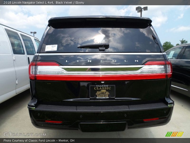 Black Velvet / Ebony 2018 Lincoln Navigator Select L 4x4