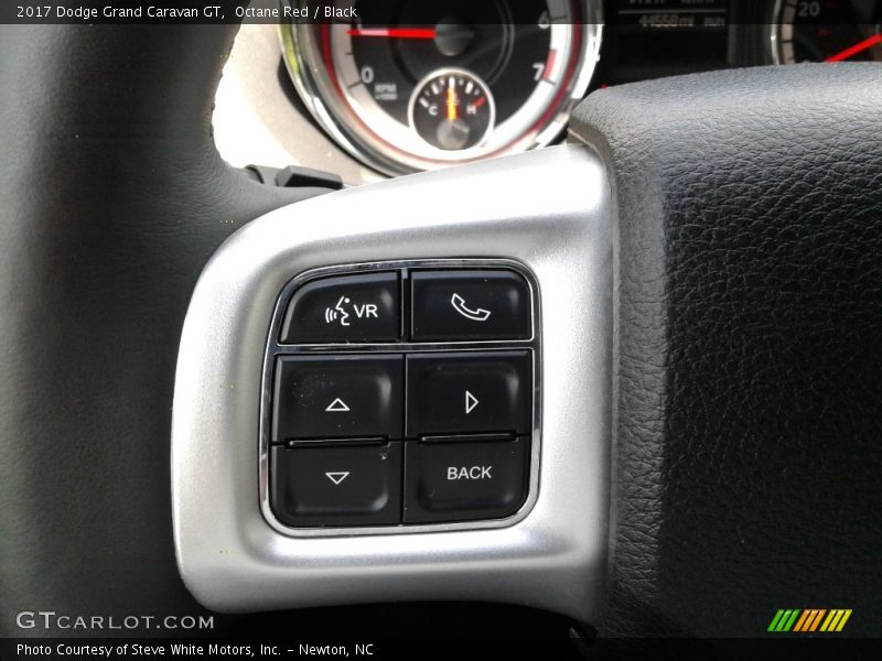 Octane Red / Black 2017 Dodge Grand Caravan GT