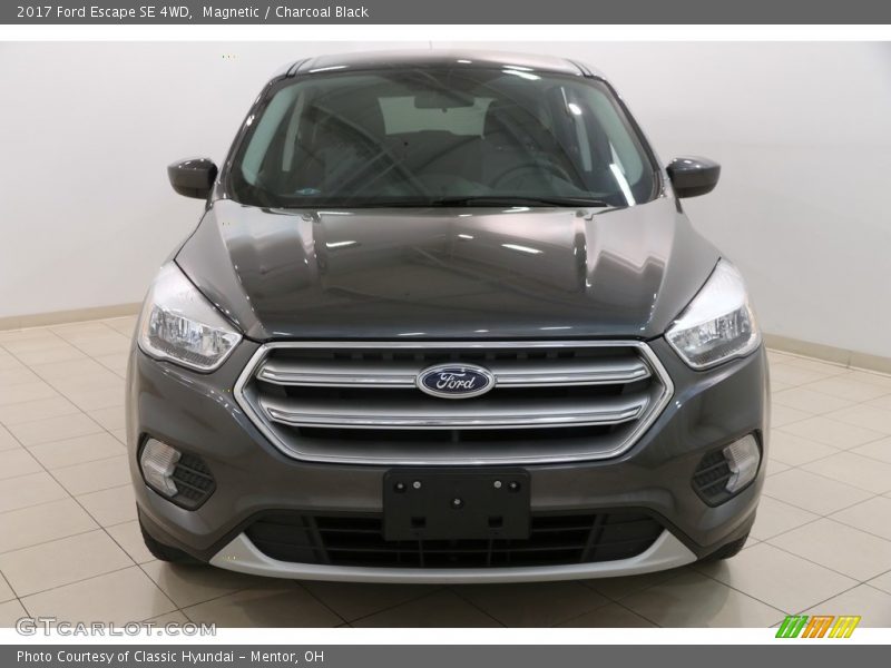 Magnetic / Charcoal Black 2017 Ford Escape SE 4WD