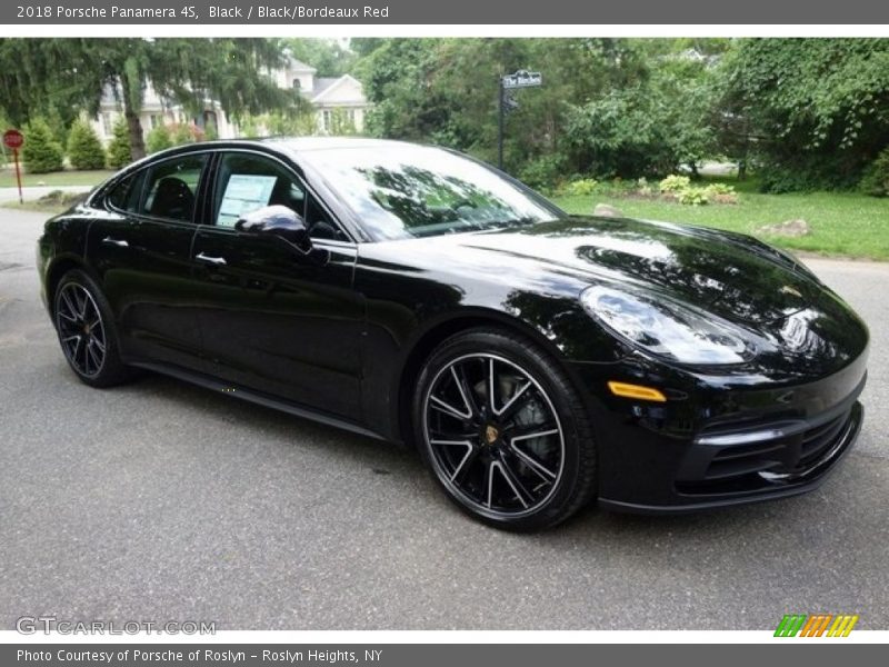 Black / Black/Bordeaux Red 2018 Porsche Panamera 4S