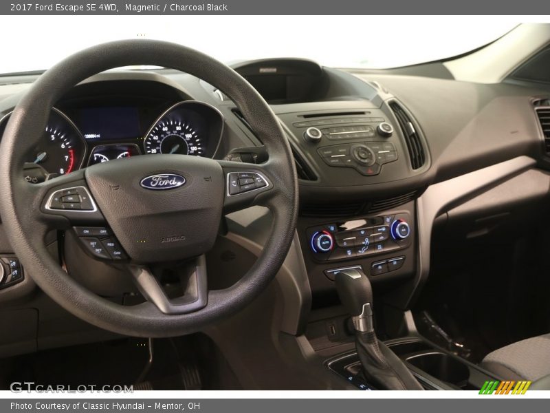 Magnetic / Charcoal Black 2017 Ford Escape SE 4WD