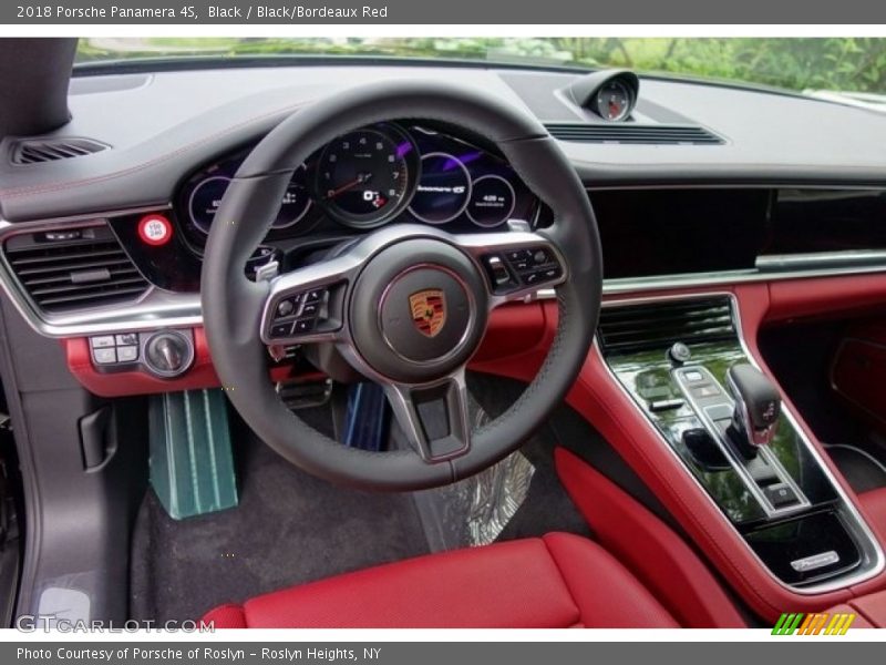 Dashboard of 2018 Panamera 4S