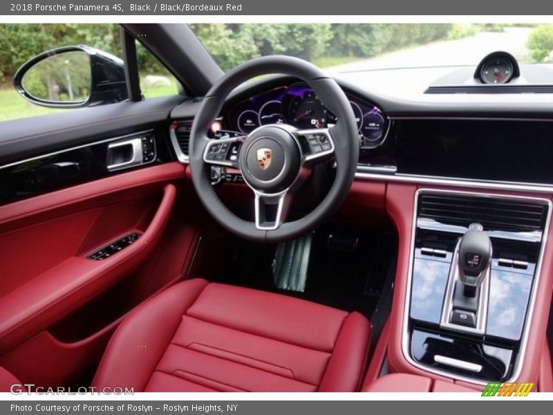 Black / Black/Bordeaux Red 2018 Porsche Panamera 4S