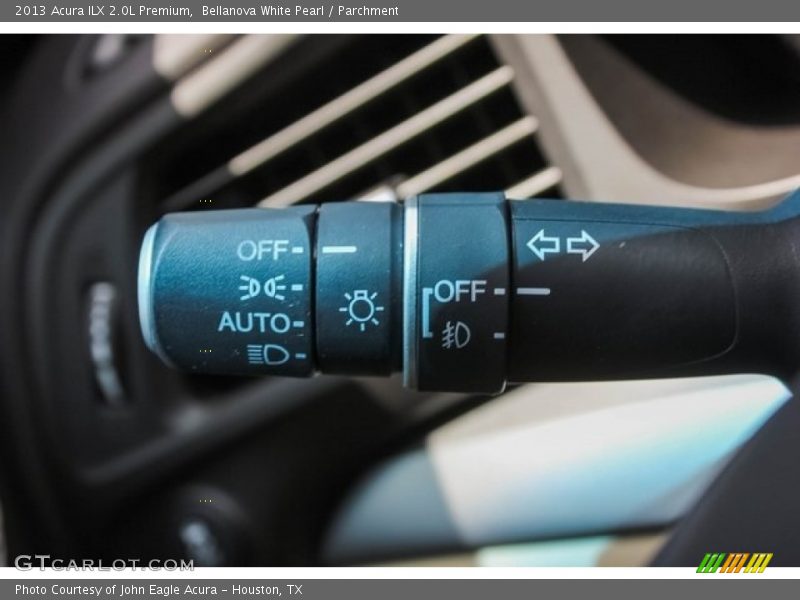 Bellanova White Pearl / Parchment 2013 Acura ILX 2.0L Premium
