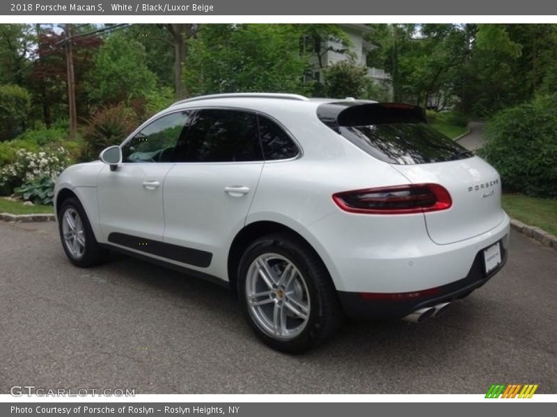 White / Black/Luxor Beige 2018 Porsche Macan S