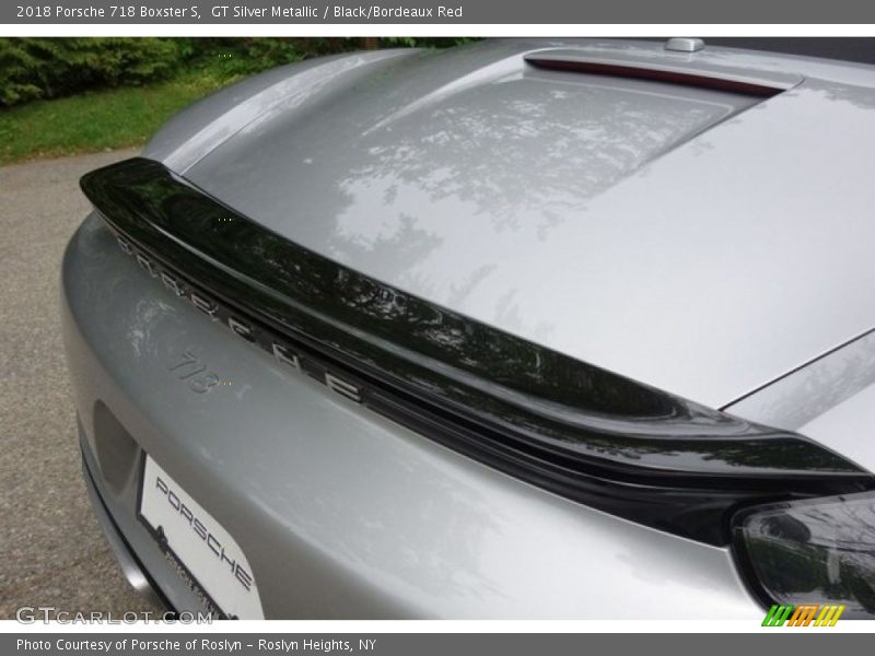 GT Silver Metallic / Black/Bordeaux Red 2018 Porsche 718 Boxster S