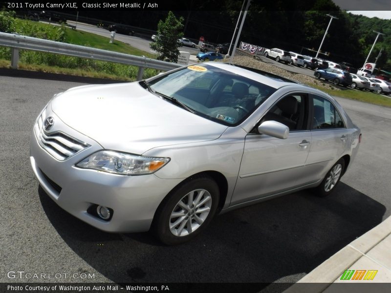 Classic Silver Metallic / Ash 2011 Toyota Camry XLE