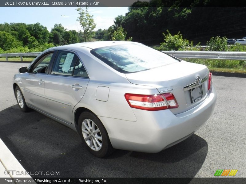 Classic Silver Metallic / Ash 2011 Toyota Camry XLE