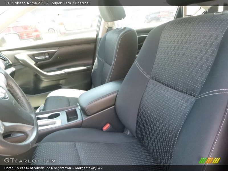 Super Black / Charcoal 2017 Nissan Altima 2.5 SV
