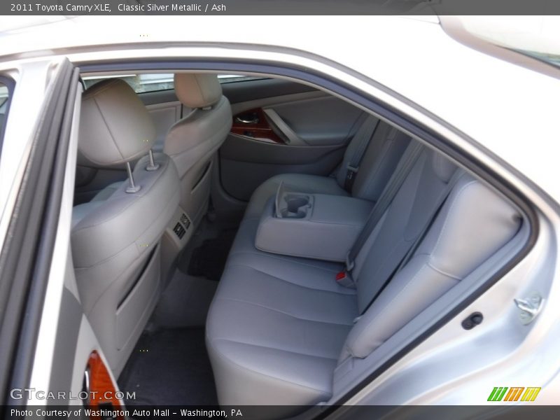 Classic Silver Metallic / Ash 2011 Toyota Camry XLE