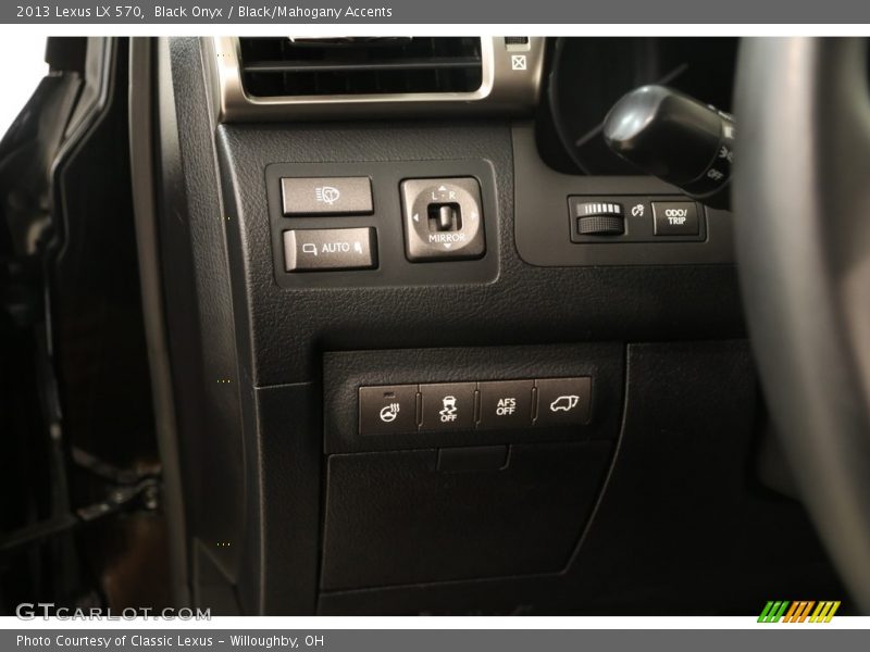 Black Onyx / Black/Mahogany Accents 2013 Lexus LX 570