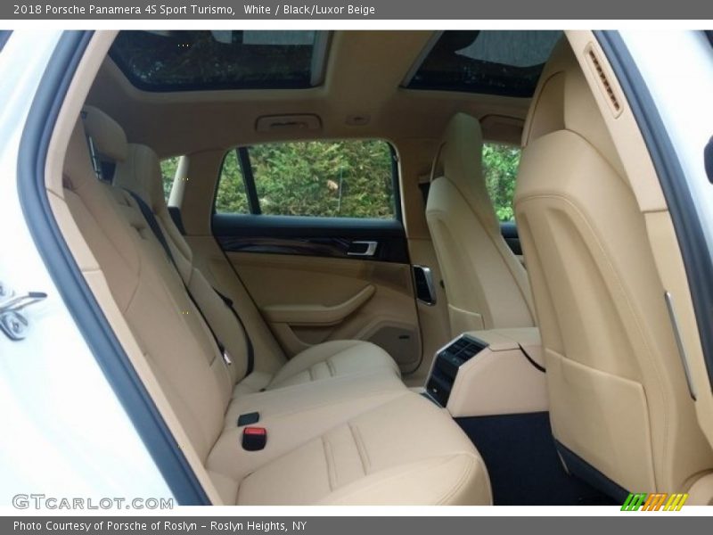 Rear Seat of 2018 Panamera 4S Sport Turismo