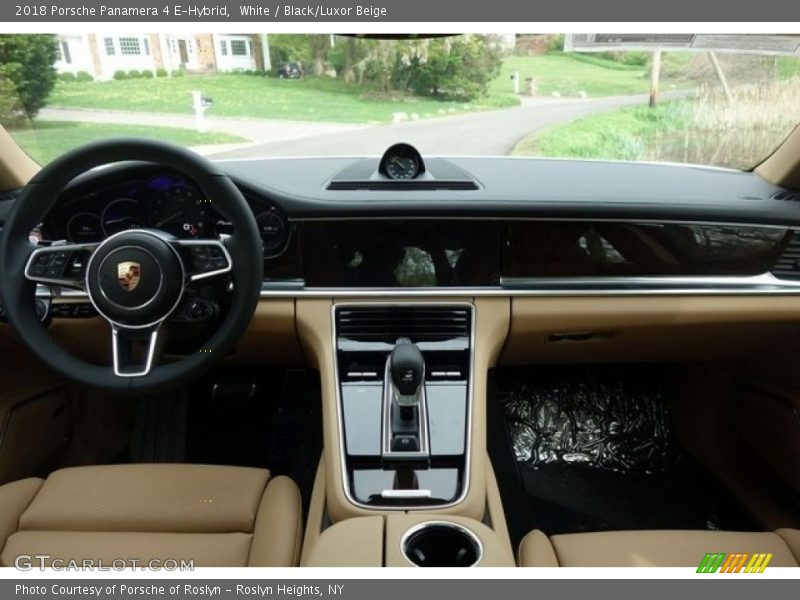 White / Black/Luxor Beige 2018 Porsche Panamera 4 E-Hybrid