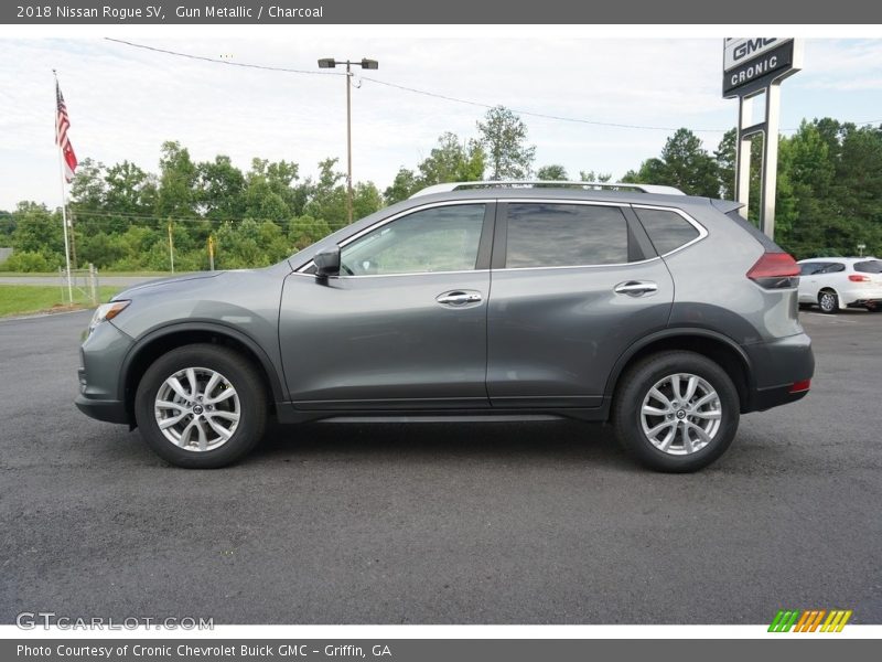 Gun Metallic / Charcoal 2018 Nissan Rogue SV