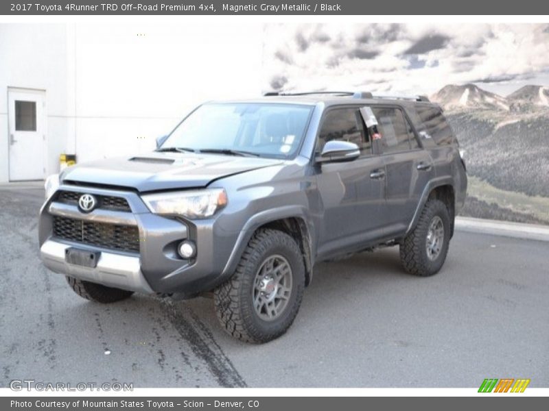 Magnetic Gray Metallic / Black 2017 Toyota 4Runner TRD Off-Road Premium 4x4