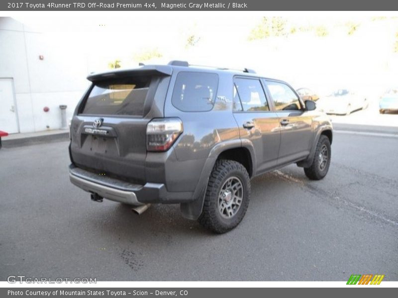 Magnetic Gray Metallic / Black 2017 Toyota 4Runner TRD Off-Road Premium 4x4