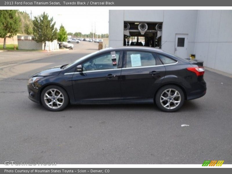 Tuxedo Black / Charcoal Black 2013 Ford Focus Titanium Sedan