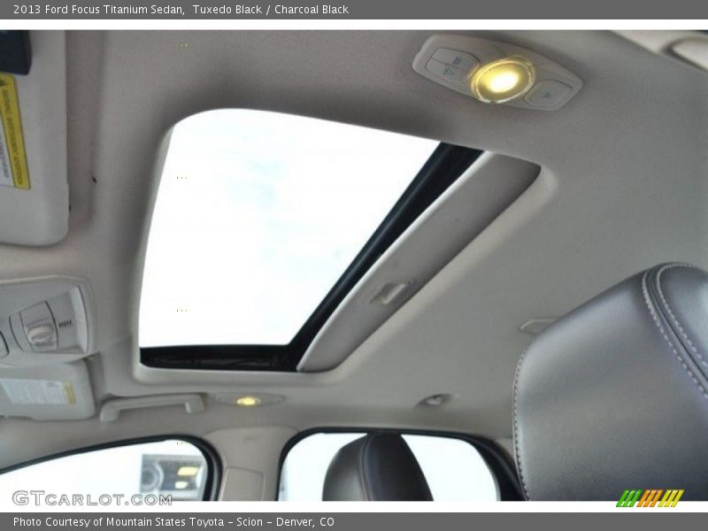 Tuxedo Black / Charcoal Black 2013 Ford Focus Titanium Sedan