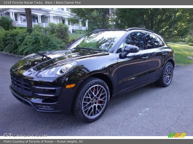 Black / Black/Garnet Red 2018 Porsche Macan Turbo
