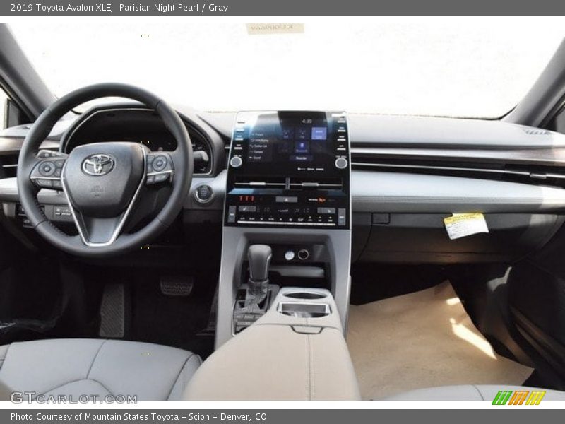 Parisian Night Pearl / Gray 2019 Toyota Avalon XLE