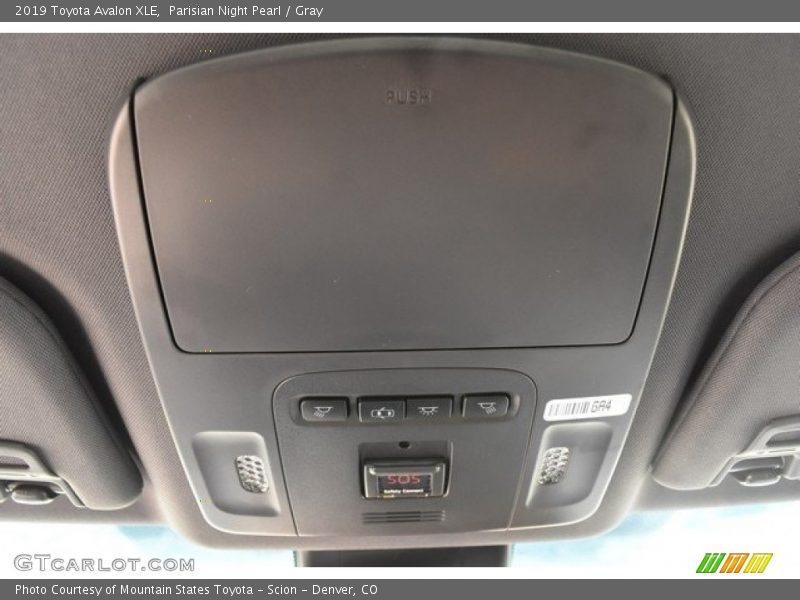 Parisian Night Pearl / Gray 2019 Toyota Avalon XLE