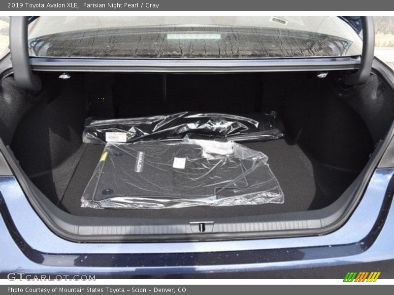 Parisian Night Pearl / Gray 2019 Toyota Avalon XLE