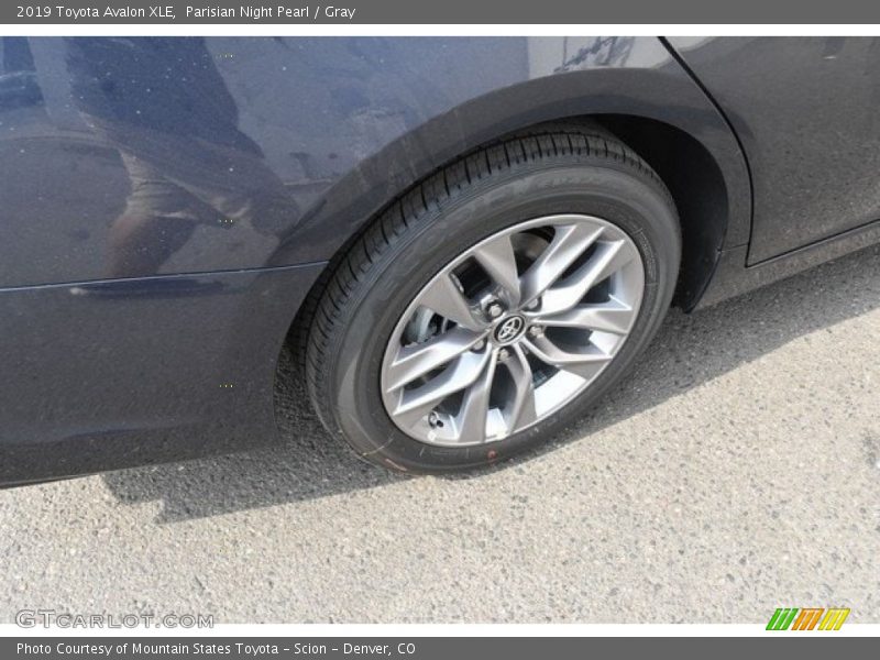 Parisian Night Pearl / Gray 2019 Toyota Avalon XLE