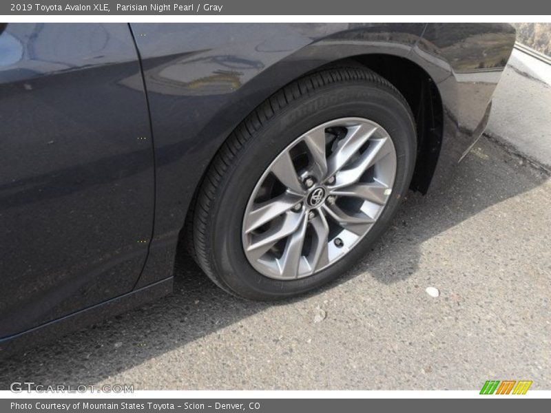 Parisian Night Pearl / Gray 2019 Toyota Avalon XLE