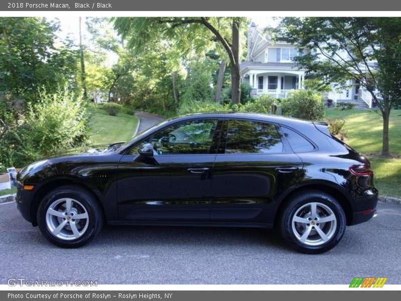 Black / Black 2018 Porsche Macan