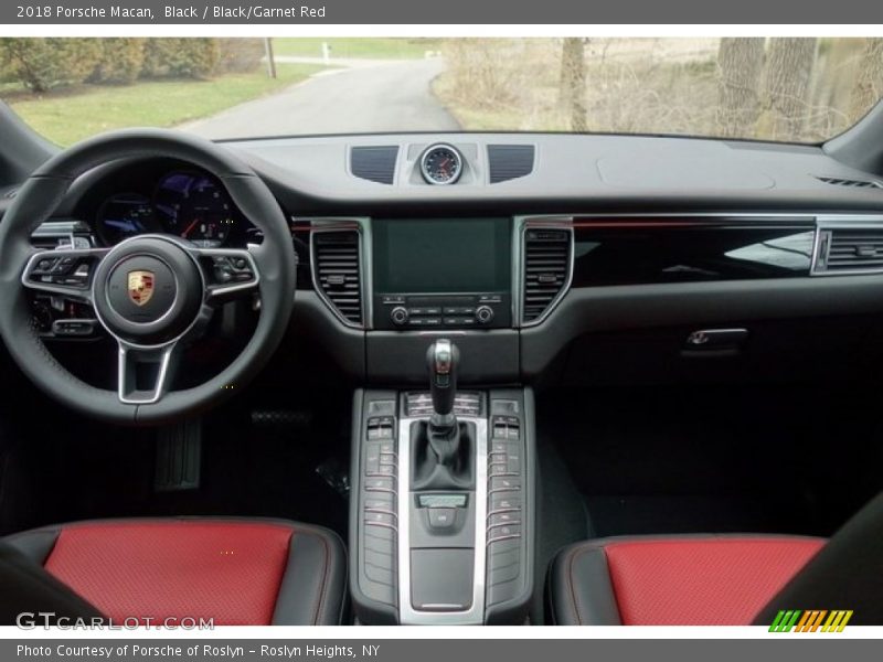 Dashboard of 2018 Macan 