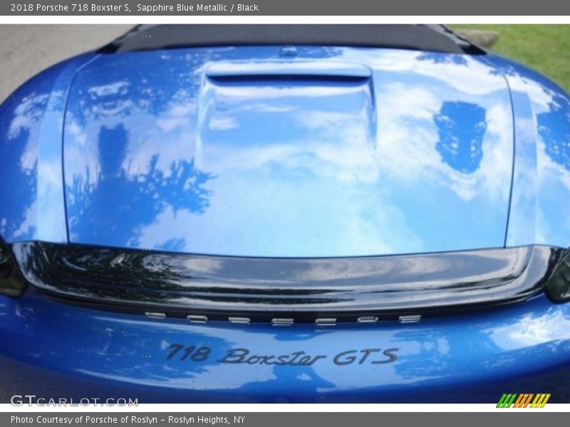  2018 718 Boxster S Logo