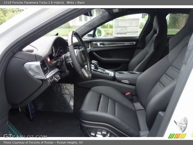 Front Seat of 2018 Panamera Turbo S E-Hybrid