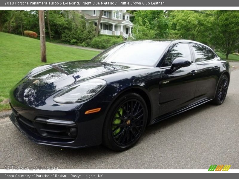 Front 3/4 View of 2018 Panamera Turbo S E-Hybrid