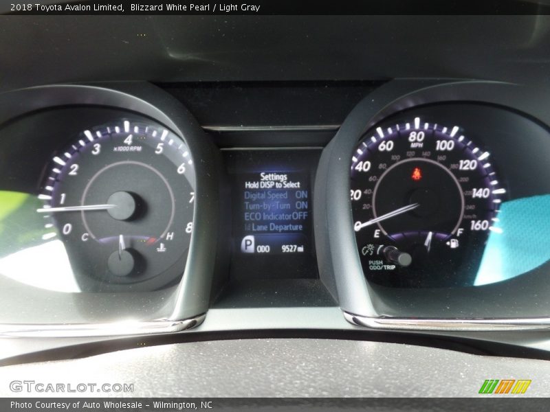 Blizzard White Pearl / Light Gray 2018 Toyota Avalon Limited