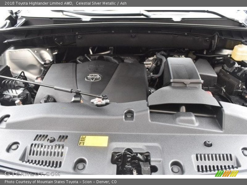 Celestial Silver Metallic / Ash 2018 Toyota Highlander Limited AWD