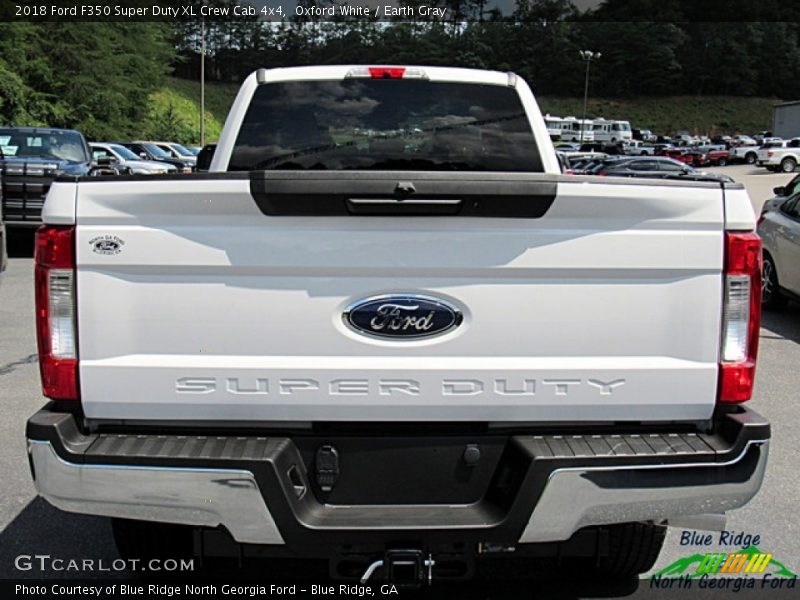 Oxford White / Earth Gray 2018 Ford F350 Super Duty XL Crew Cab 4x4
