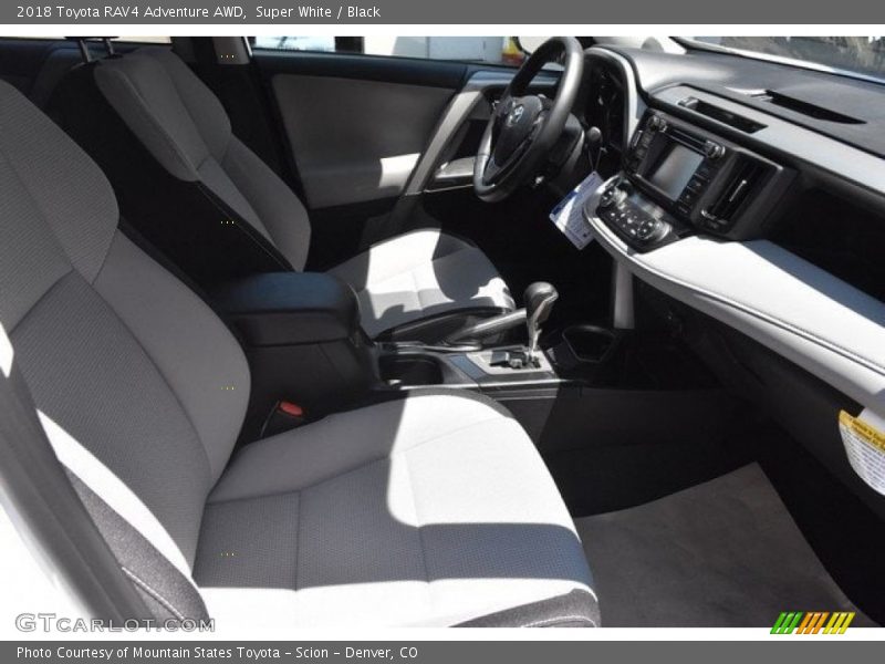 Super White / Black 2018 Toyota RAV4 Adventure AWD