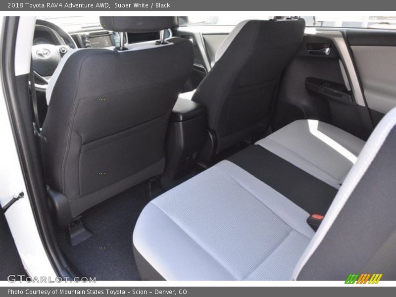 Super White / Black 2018 Toyota RAV4 Adventure AWD