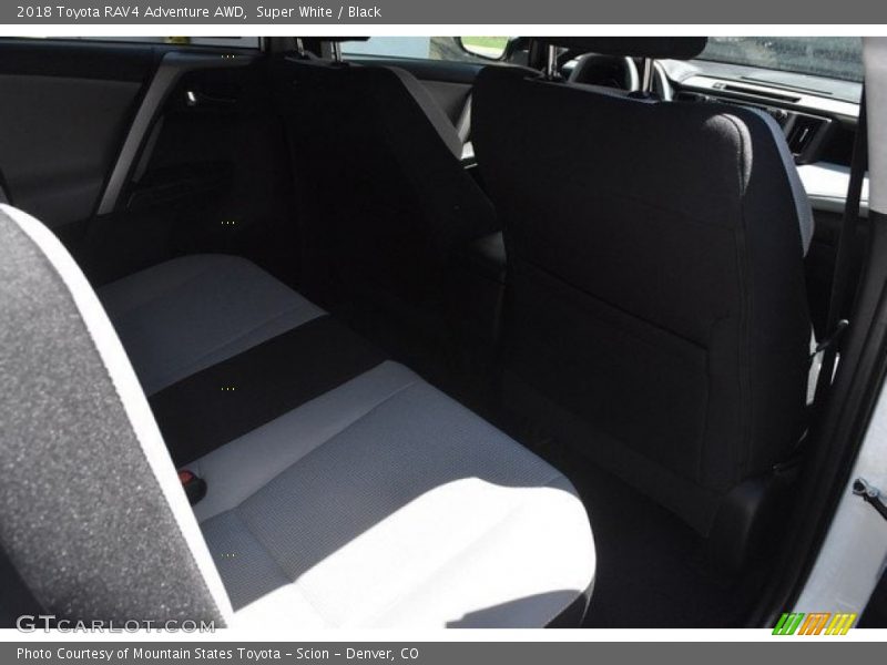 Super White / Black 2018 Toyota RAV4 Adventure AWD