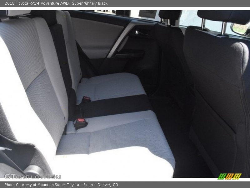 Super White / Black 2018 Toyota RAV4 Adventure AWD