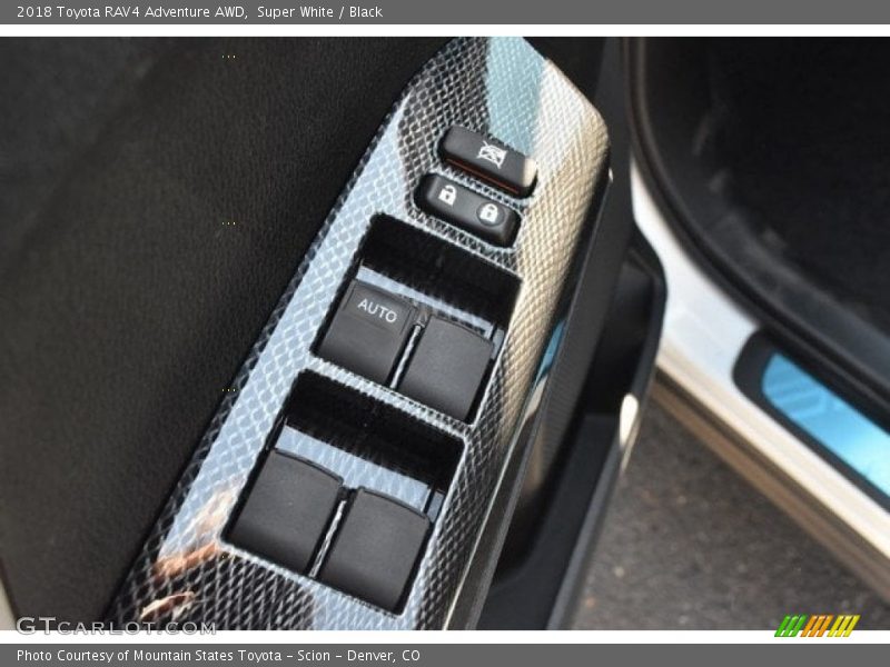 Super White / Black 2018 Toyota RAV4 Adventure AWD